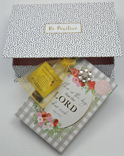 Load image into Gallery viewer, Journal □ Anointing Oil □ Gift Box (Today is the day) FREE SHIPPING